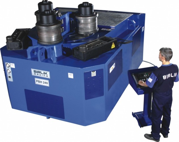 PBH 220 idraulica a tre rulli motorizzati doppia regolazione indipendente  